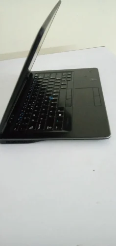 Dell Latitude E7440